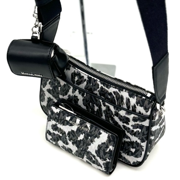 Michael Kors Jet Set Medium Leopard Logo Crossbody Bag w AirPods Case and Wallet - Picture 11 of 15